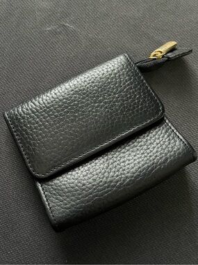 Danier Black Pebbled Leather Mini Wallet Coin Purse ID Holder mirror Compact 4”